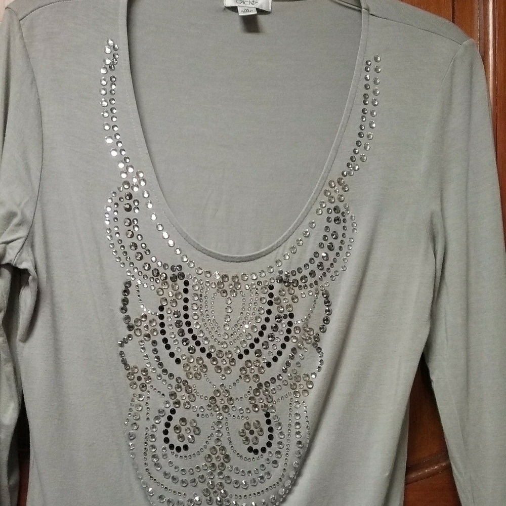 Grey glam top🔥
